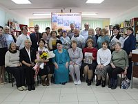 В Самойловке открыли памятную доску писательнице В.И. Дмитриевой