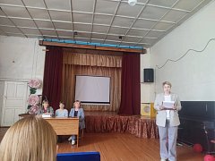 В преддверии летних каникул в Святославской школе прошло родительское собрание