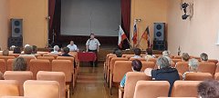 Глава района проводит встречи с жителями поселений