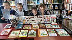 «Дедули и бабули в литературе: в Полтавской библиотеке работает тематическая выставка