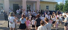 На фестивале красок было ярко и весело!