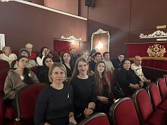 Самойловские школьники побывали в Балашовском драмтеатре