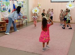 Дошкольники не теряют время даром, укрепляют свое здоровье