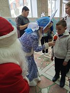 В РЦДК прошло новогоднее представление для детей участников СВО