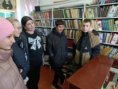 «Профессия в лицах»: профориентационный курс для школьников