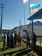Сегодня в администрации Красавского муниципального образования состоялось торжественное поднятие флага РФ