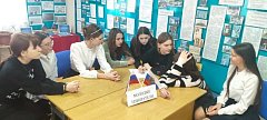 В Святославской библиотеке прошел библиоквиз «Я – молодой избиратель»