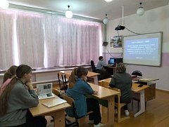 Урок Мужества прошел в Полоцкой школе