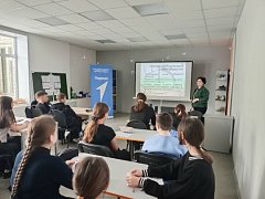 Ученики Самойловской средней школы стали участниками «Академии дорожного движения»