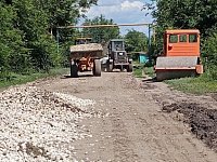 Региональная программа позволяет ремонтировать дороги на сельских улицах