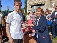 Школьникам вручили паспорта