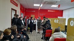 В рамках профориентации учащиеся Самойловской школы ознакомились с работой МФЦ