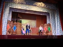 Балашовский драмтеатр в гостях у самойловцев