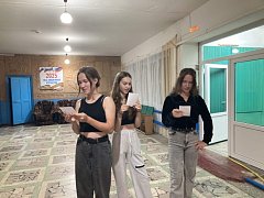 Конкурсная программа «Нам некогда скучать» прошла в Еловатском СДК