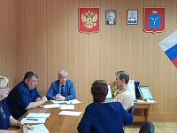 Куратор района провел личный прием граждан