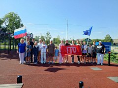 В Самойловке открыли еще одну спортивную площадку
