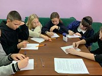 В Полтавской школе создали правовые листовки 