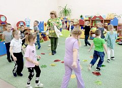 Дошкольники отправились в гости к Лесовичку