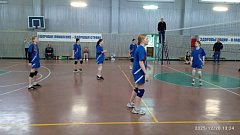 В "Молодежном" прошел новогодний турнир по волейболу
