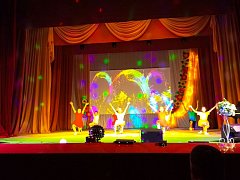 В честь матерей в РЦДК прошел праздничный концерт «Родной, единственной, неповторимой»